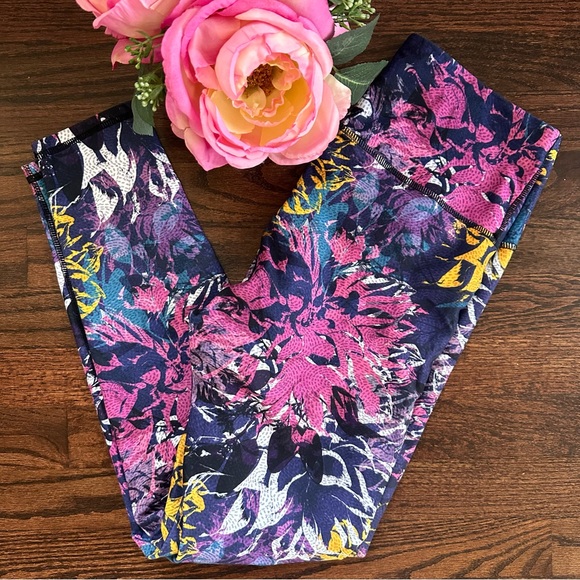 Kyodan floral leggings, size M - Picture 1 of 5